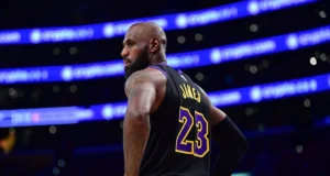 LeBron James está supostamente assinando com o 76ers para sua 24ª temporada na NBA