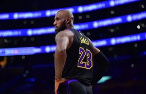 LeBron James está supostamente assinando com o 76ers para sua 24ª temporada na NBA