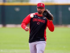 O ex-Red Christian Encarnacion-Strand foi promovido aos majores pelos Orioles