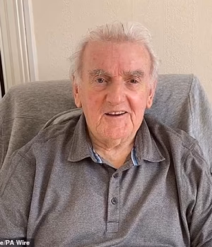 103371281-15980167-John_Burke_86_who_died_the_day_after_he_was_burgled_at_his_Londo-a-2_178413928246.avif