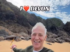 A mudança do ex-apresentador Michael Barrymore para Devon azedou – à medida que seus fãs do TikTok aprendem sobre o passado sórdido da estrela