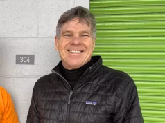 Ex-atleta olímpico indiciado pelo grande júri por entrar no espelho d’água depois que Trump ameaçou anos de prisão por vandalismo