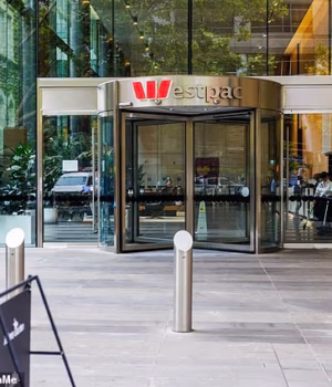 109662325-15931647-Westpac_workers_are_scrambling_to_meet_the_unrealistic_sales_tar-a-21_17828828816.avif