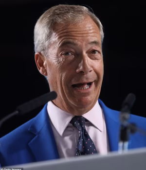 109727561-15954503-Reform_UK_leader_Nigel_Farage_has_built_up_a_4million_mortgage_f-a-1_178326978269.avif