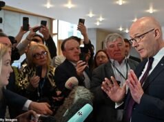 John Sweeney sente a pressão sobre o escândalo de Peter Murrell enquanto os parlamentares sugerem uma nova moção para garantir que ‘o público obtenha as respostas que merece’ sobre a fraude partidária