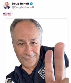 109756431-15948567-Kamala_Harris_s_husband_Doug_Emhoff_invited_mockery_on_social_me-a-83_17830213587.avif