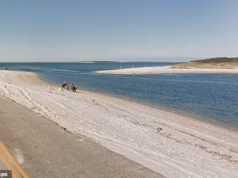 Uma menina de 6 anos morreu em Ridge Hampton Beach durante um mergulho matinal em 4 de julho