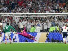 México x Inglaterra – Copa do Mundo ao vivo: 10 jogadores Três Leões suam enquanto os anfitriões recuperam de 3-2 Harry Kane marca pênalti – Jude Bellingham dobra