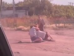 Motoristas russos desesperados lutam por gasolina enquanto a Crimeia mergulha na escuridão enquanto os implacáveis ataques aéreos ucranianos humilham Putin
