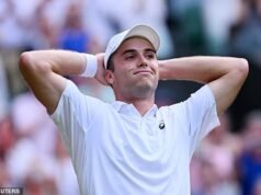 Apresentamos Arthur Ferry, a nova estrela do tênis britânico: a sensação francesa de Wimbledon que adora mergulhar em penhascos… e o que sua mãe lhe ensinou!