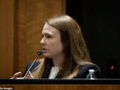Fragmentos de bala correspondem ao rifle de Tyler Robinson no centro da investigação de assassinato de Charlie Kirk: tribunal ouve