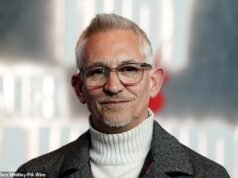 Gary Lineker enfrenta reação negativa depois de chamar as Ilhas Falkland de ‘Malvinas’ no podcast de futebol da Netflix