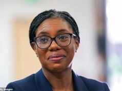 Não se engane – se este regime climático for mantido, a Grã-Bretanha estará falida: KEMI BADENOCH