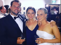 A cena aterrorizante dentro do banheiro de uma cela de imigração de Bali, onde um devotado pai australiano foi encontrado morto – enquanto sua família exigia respostas em seus momentos finais antes de sua morte repentina