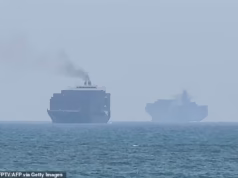 EUA atacam Teerã e visam navio que quebra bloqueio enquanto Trump ameaça ‘acabar com isso’