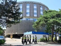 O notório hotel para migrantes da cidade litorânea, onde um quarto era usado para administrar uma rede de drogas de County Line, deixará de abrigar requerentes de asilo até o final deste ano.