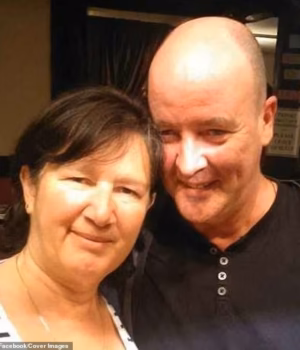 110034311-15984685-Mrs_McGowan_and_her_husband_Ian_McGowan_who_was_with_her_at_the_-a-1_178428141266.avif