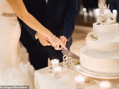 Seja amarrado em casa, no pub ou na praia sob grandes reformas nas leis de casamento – mas não são permitidos eventos de paraquedismo ou montanha-russa