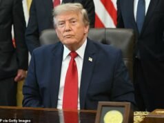 As principais redes ABC e NBC recusaram-se a transmitir o discurso de Trump no horário nobre sobre fraude eleitoral