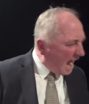 110135021-15990477-Barnaby_Joyce_above_interrupted_an_interview_with_Sarah_Ferguson-m-75_17845557635.avif
