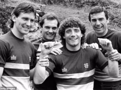 ‘Ele mostrou como liderar pelo exemplo e foi uma grande influência para mim – aprendi muito com a maneira como ele abordava as coisas’: Bryan Robson sobre Kevin Keegan