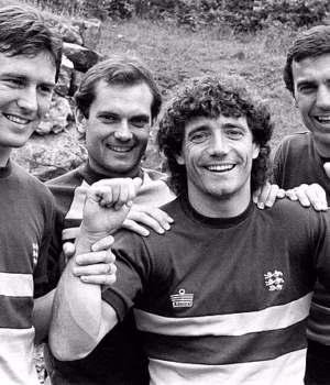 110142451-15991451-Kevin_Keegan_led_by_example_when_Bryan_Robson_joined_the_England-m-1_178458399132.avif