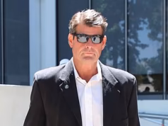 A assassina de crianças condenada, Rebecca Grossman, faz um acordo secreto para reduzir sua parcela do pagamento de US $ 200 milhões às famílias das vítimas depois de chamar de falta seu amante estrela da MLB