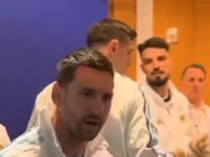 Imagens inéditas da bizarra conversa estimulante de Lionel Messi na final da Copa do Mundo se tornaram virais quando ele diz às estrelas argentinas perturbadas para ‘relaxarem e esquecerem tudo’ antes do início do jogo