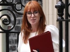 Os conservadores exigem reembolso de £ 17 mil para Angela Rayner desistir da disputa fiscal … Agora ela está de volta ao antigo emprego, apenas 10 meses depois