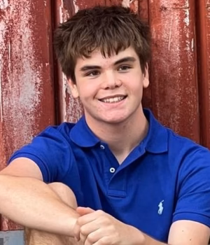 110215379-16000639-Aiden_Radosevich_18_of_Pewaukee_Wisconsin_was_killed_in_a_freak_-a-32_17848364623.avif