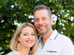 Marido do meio-oeste que matou a esposa, seis filhos e a si mesmo depois de colocar fogo em sua casa traiu um INTERN muito mais jovem em um caso que destruiu a vida da família no ‘filme Hallmark’