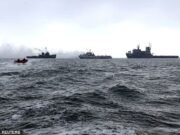 Teme que as guerras entre o Irã e a Ucrânia possam se fundir em um só conflito, enquanto Kiev ataca um navio de armas do Mar Cáspio que se dirige para a Rússia e a República Islâmica ameaça vingança