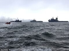 Teme que as guerras entre o Irã e a Ucrânia possam se fundir em um só conflito, enquanto Kiev ataca um navio de armas do Mar Cáspio que se dirige para a Rússia e a República Islâmica ameaça vingança