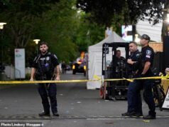 O banho de sangue no festival de Seattle que deixou três mortos foi um ‘tiroteio ALVO’, enquanto os policiais revelam que vários homens armados atiraram uns contra os outros em uma multidão lotada
