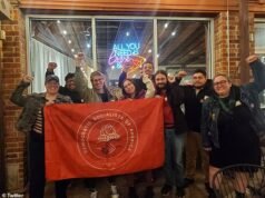 As respostas irreverentes do líder socialista sobre a demolição do Senado e do ICE provocam indignação: ‘Essas pessoas são loucas’