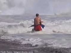 A incrível história do herói salva-vidas de apenas DEZESSEIS anos foi filmado resgatando um menino de 10 anos das ferozes ondas da Califórnia