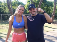 O chefe de fitness da CHANGE e cofundador da Milky Lane, Pete Haselhurst, acusado de extorsão, perseguição e delitos de drogas após uma operação na madrugada de Gold Coast – enquanto a polícia caça dois homens por supostas exigências de dívidas