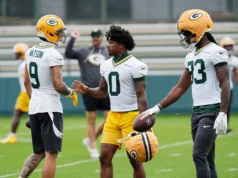 Reflexões rápidas sobre os 44 jogadores ofensivos dos Packers entrando no campo de treinamento