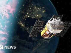 NASA lança robô para salvar telescópio Swift que cai na Terra – BBC