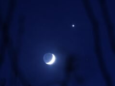 Não perca o clássico espetáculo de verão desta noite – Vênus e uma lua crescente