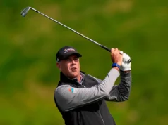 Stuart Sink e Charlie Y compartilham a liderança do US Senior Open após abrir 67 segundos