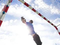 O que o goleiro da Copa do Mundo, Emiliano Martinez, faria se não fosse um atleta profissional?