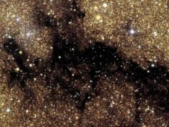 Tirando a maior e mais detalhada imagem do centro da Via Láctea – com milhões de estrelas e milhares de mundos