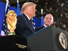 O presidente Trump diz que foi ‘forçado’ a intervir junto à FIFA após o cartão vermelho de Folarin Balogun: ‘Não sei o que vai acontecer’