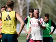 Mourinho confia plenamente na academia do Real Madrid, já que 16 jovens foram convocados para os treinos de pré-temporada