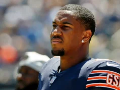 O Dallas Cowboys DE foi suspenso pela NFL nos primeiros 3 jogos da temporada