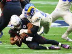 Myles Garrett dá dicas de que Aaron Donald está saindo da aposentadoria pelos Rams