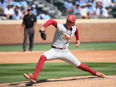 Mason Edwards, da USC, foi selecionado na segunda rodada do draft da MLB pelo Atletismo