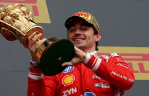 Leclerc venceu uma corrida dramática de Russell e Hamilton