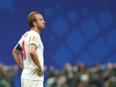 A Inglaterra tentou proteger uma vantagem tardia na Copa do Mundo, mas Messi e Argentina selaram a vitória